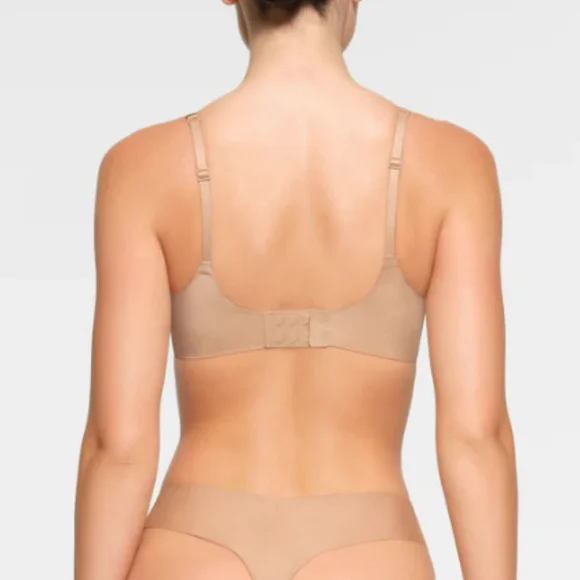 NWT SKIMS Ultimate Teardrop Collection Push Up Bra in Clay - Picture 3 of 6
